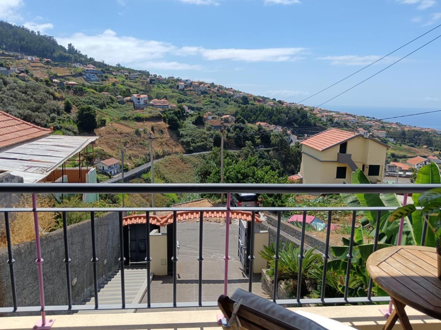 Casa Central - Peceful Mountain Retreat In Calheta Ribeira do Raposo Exterior foto